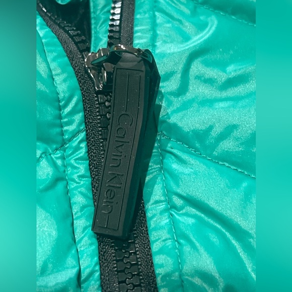 Calvin Klein Casual Wind Resistant placket Green Vest Women’s Size M - Picture 5 of 9